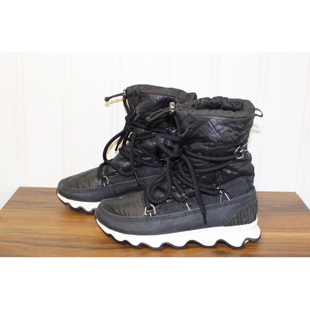 Sorel Women Kinetic Lace Up Waterproof Faux Fur Insulated Black Boots size 9
